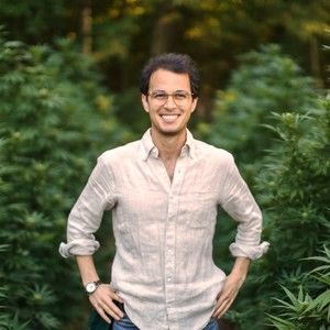 Meet your Posher, Hudson